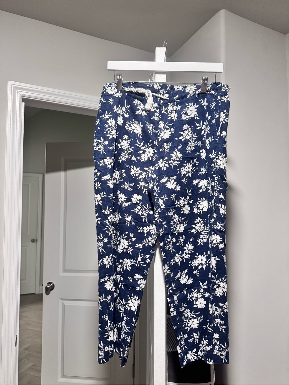 Lauren Ralph Lauren Navy Floral Drawstring Joggers